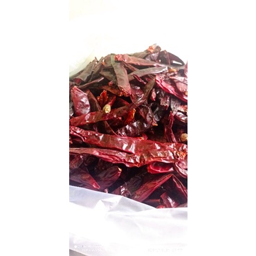 

( 1kg ) CABE MERAH BESAR KERING TANPA TANGKAI