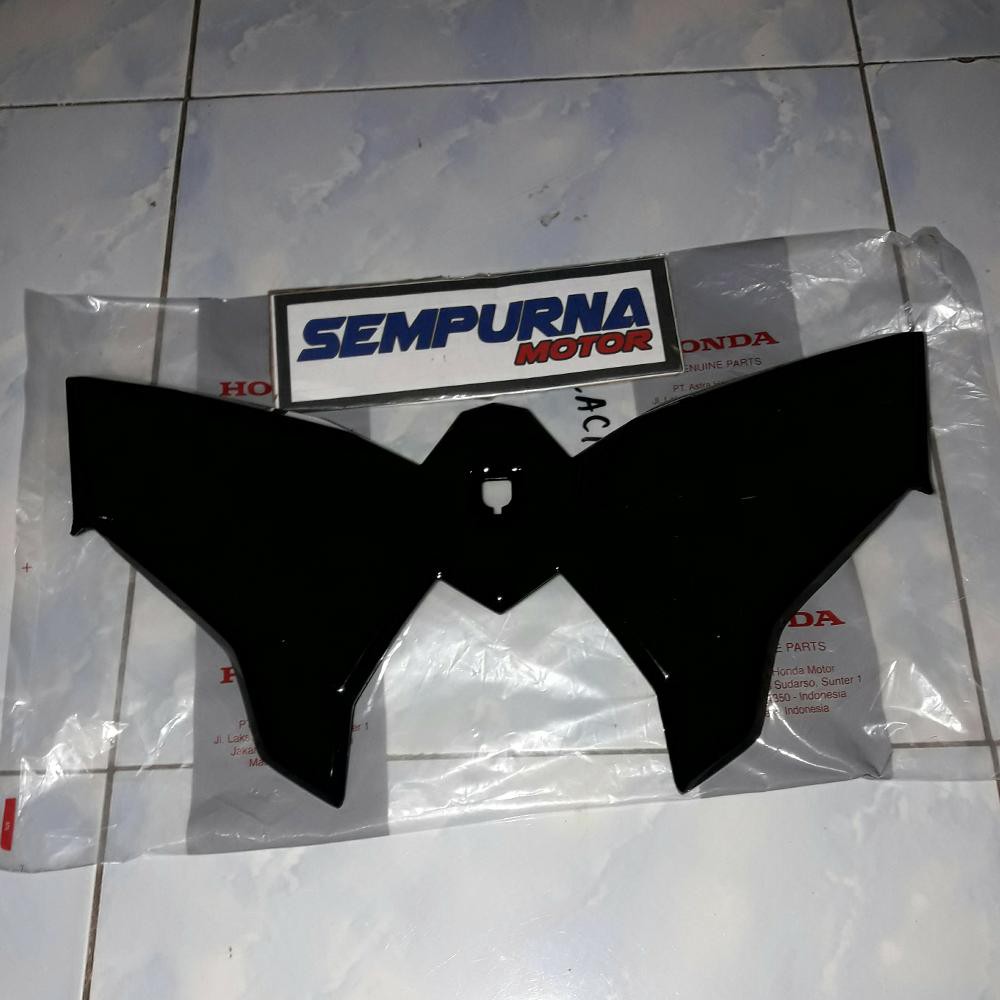 Cover Laci Kupu Kupu Vario 150 Hitam Original Merek Honda