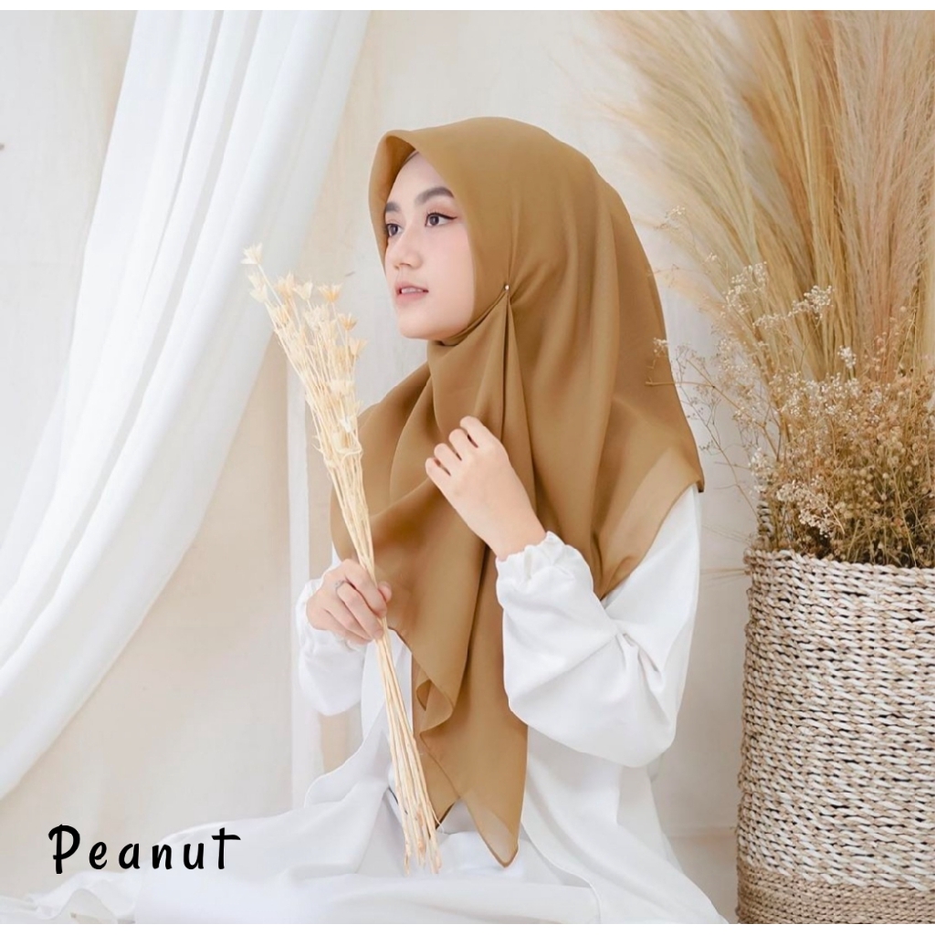 HIJAB BELLA SQUARE / SEGIEMPAT POLLYCOTON / POTTON SENJA