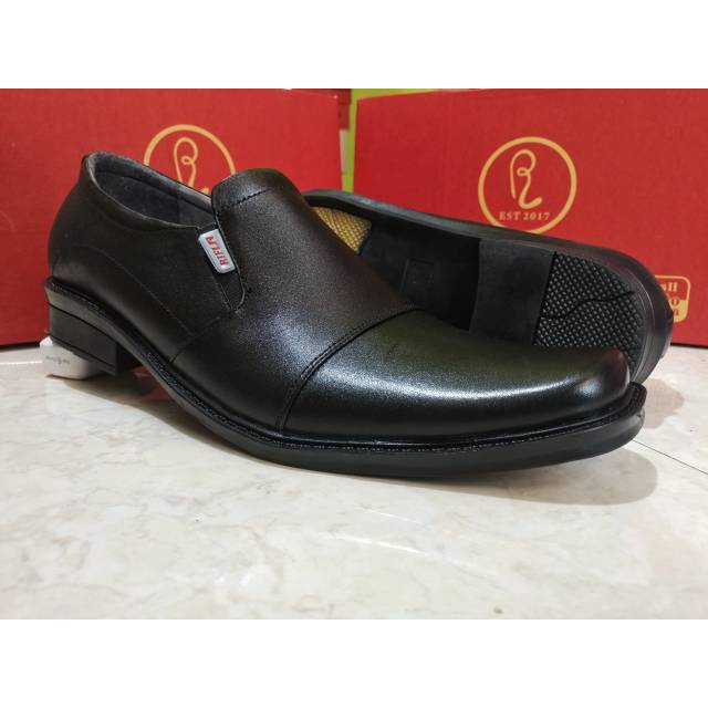 Sepatu pantofel kulit pria pantopel formal bahan kulit asli