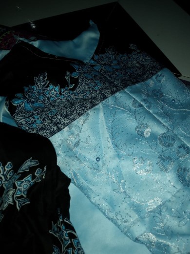 Maura Couple - Sania Ruffle Batik Couple Ori Ndoro Jowi Garansi Termurah Shopee - Batik Modern Solo