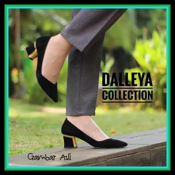 Promo Sepatu Wanita Hak Tinggi Casual Heels Terbaru Murah - Merah, 40