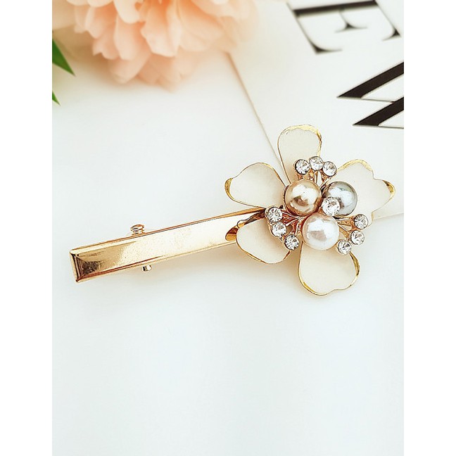 LRC Jepit Rambut Fashion Flower Pearl Hair Clip F62001