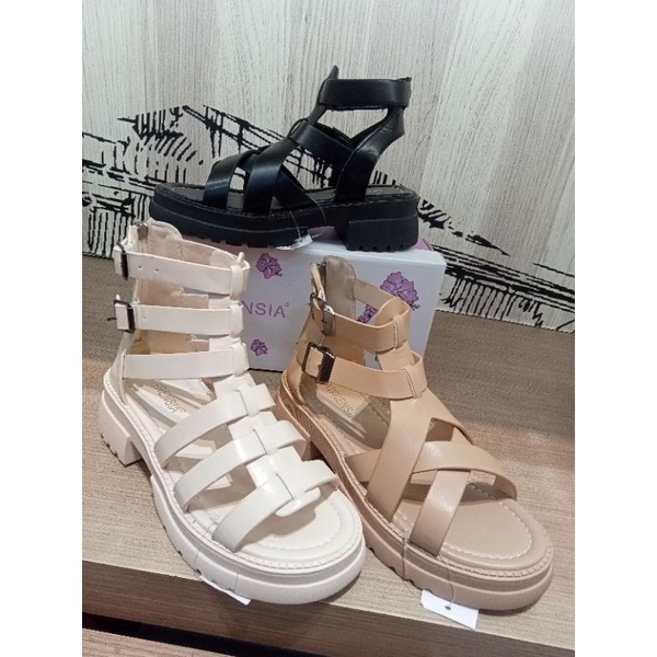 Sandal Gladiator Lawrensia