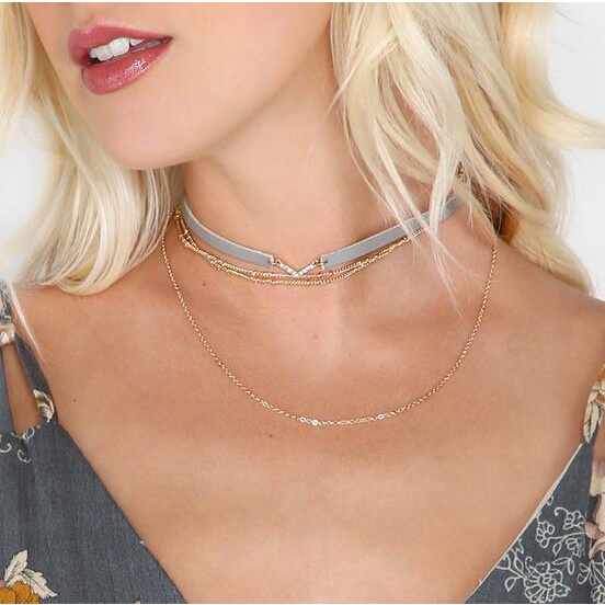 Eropa dan Amerika khusus ornamen populer-yang sesuai dengan polos kalung Berlian V kulit multi-lapis