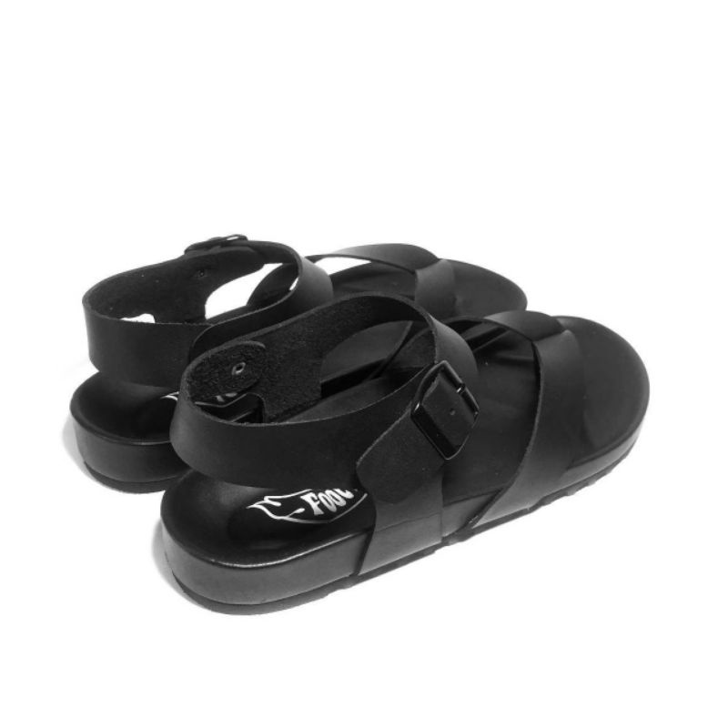 Sandal Pria Casual Sendal Traveling Santai Outdoor Kulit Sintetis Full Hitam