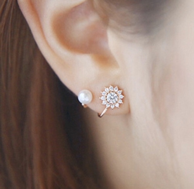ANTING TUSUK BENTUK MATAHARI DENGAN MUTIARA