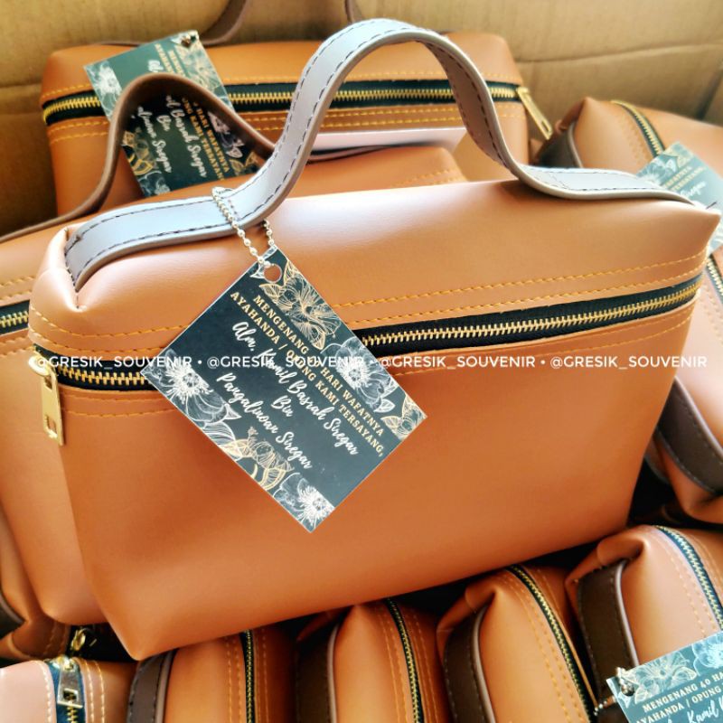 Souvenir Pouch Kulit Premium