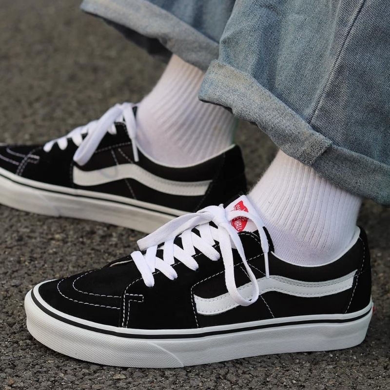 vans sk8 low black white