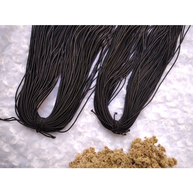 tali karet hitam (elastis)