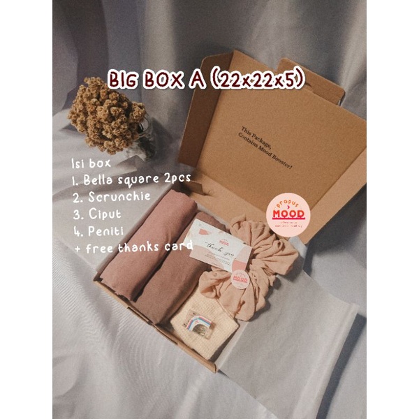 

Hampers/Kado/Gift Box Ulang tahun/Wisuda