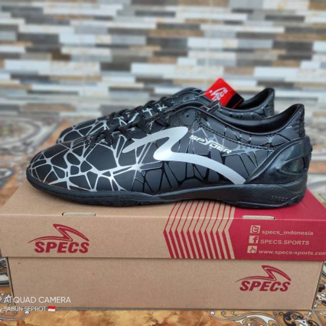 Specs Accelerator Spyder IN Black Sepatu Futsal Original