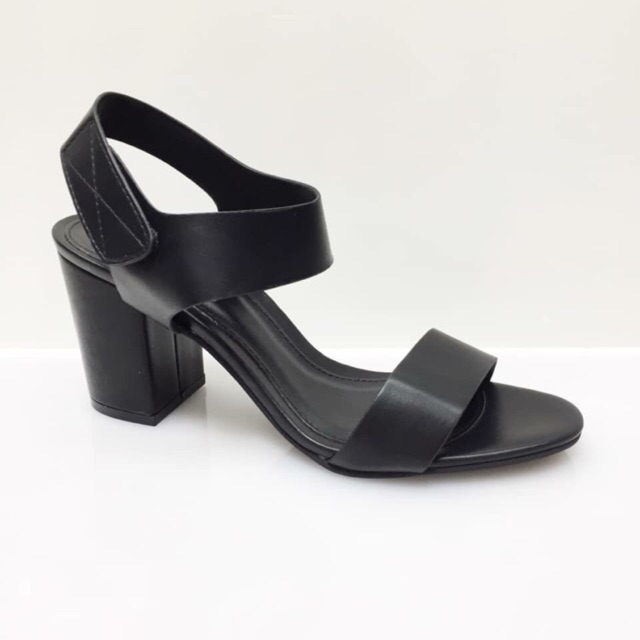 VINCCI Black strap heels new Arrival original sale