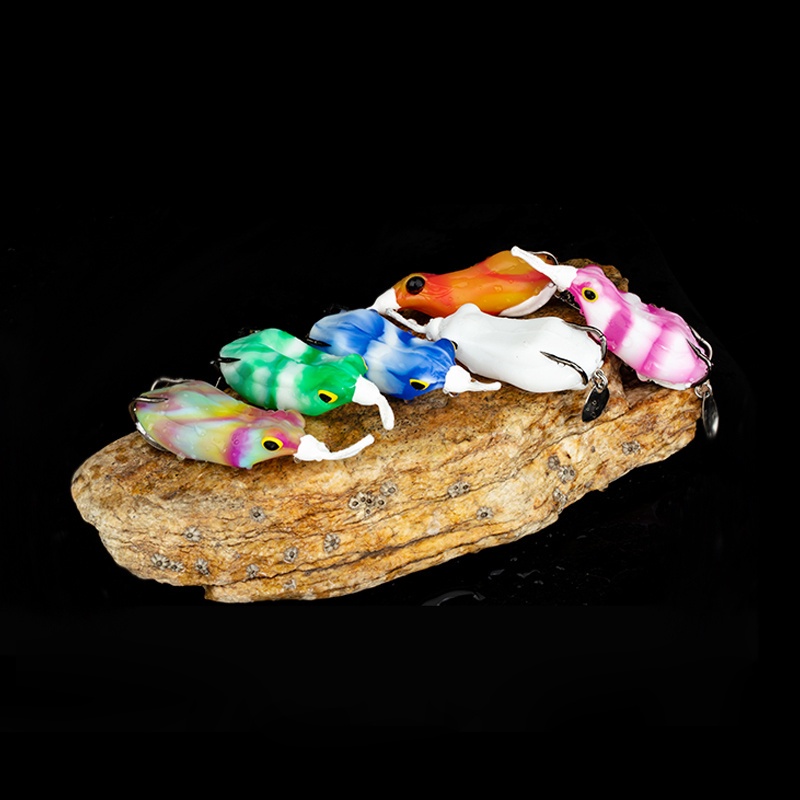 1 Pc Umpan Pancing Bentuk Katak Bahan Plastik 7 Warna Ukuran 6.5cm / 15g