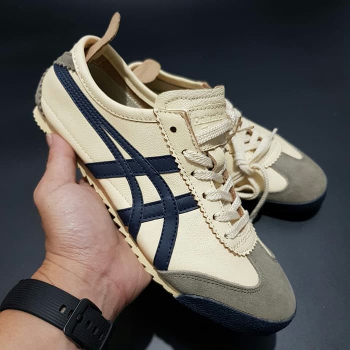 Sepatu Onitsuka Bruce Lee Man/Women