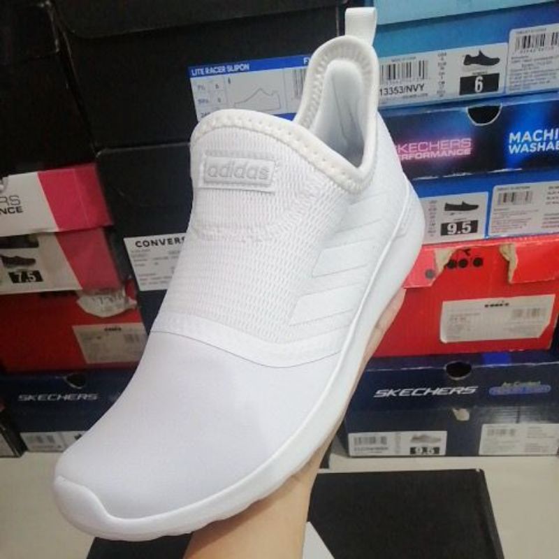 ADIDAS FX3802 original. sepatu adidas Lite racer slipon. adidas running original