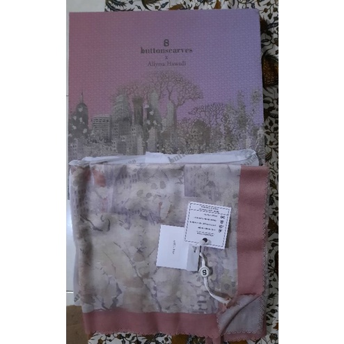 New York Collector Blush Buttonscarves NWT