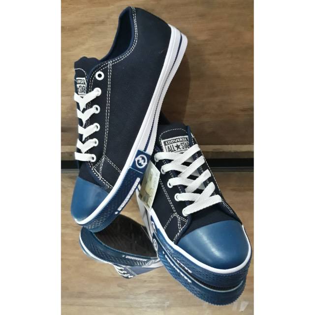 SEPATU SNEAKERS CONVERSE