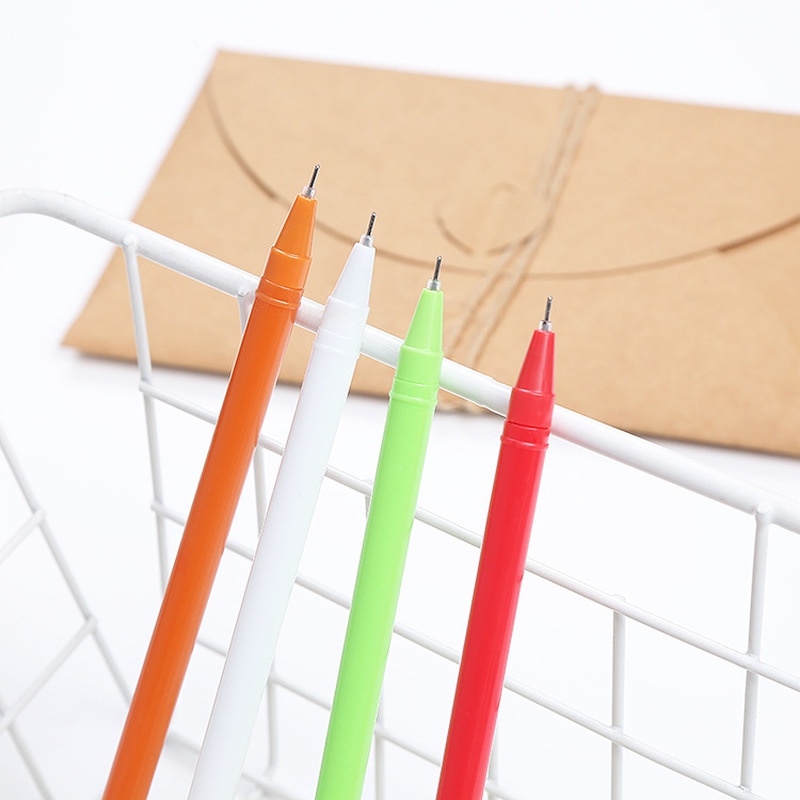 2pcs / Set Pen Gel Hitam Anti Air Desain Natal Untuk Pelajar