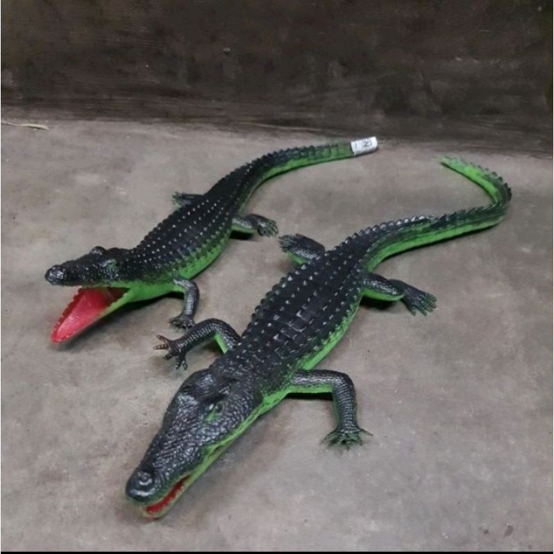 Mainan Buaya Karet Pencet Bunyi