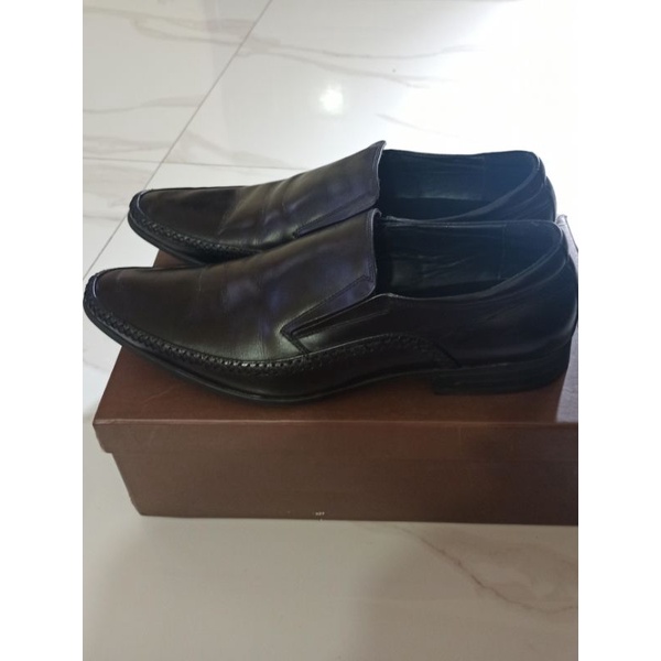 Preloved Pantofel Everbest (sepatu formal pria)