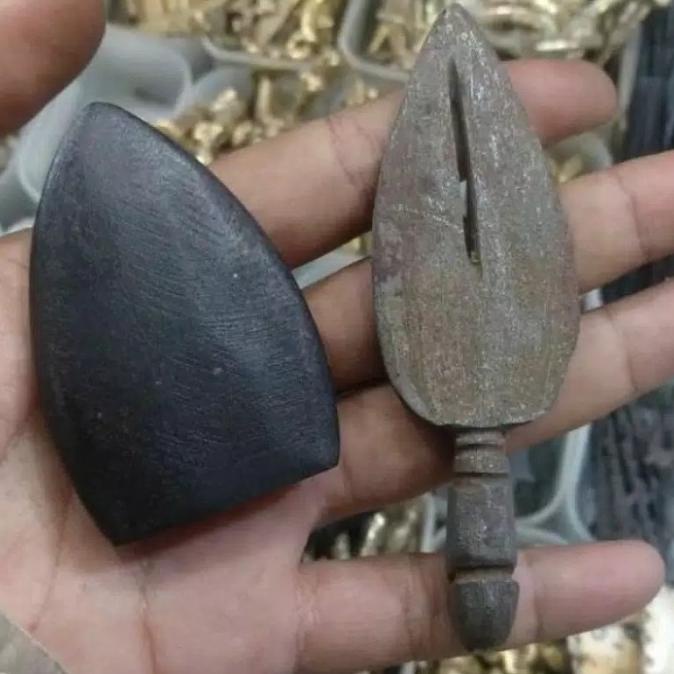 KERIS KLEWER COMBONG DARI BESI PAMOR/BESI BERTUAH
