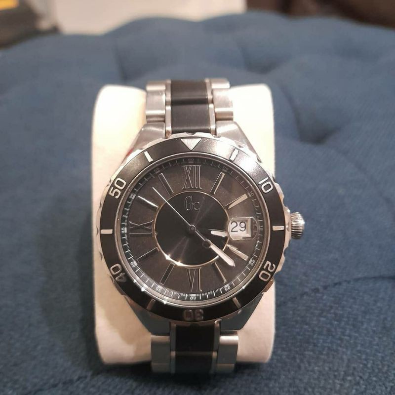 jam tangan pria GC original