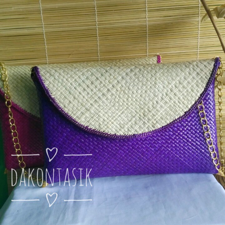 DT-17187 Dompet Pesta Model Amplop Plus Rantai Anyaman Pandan
