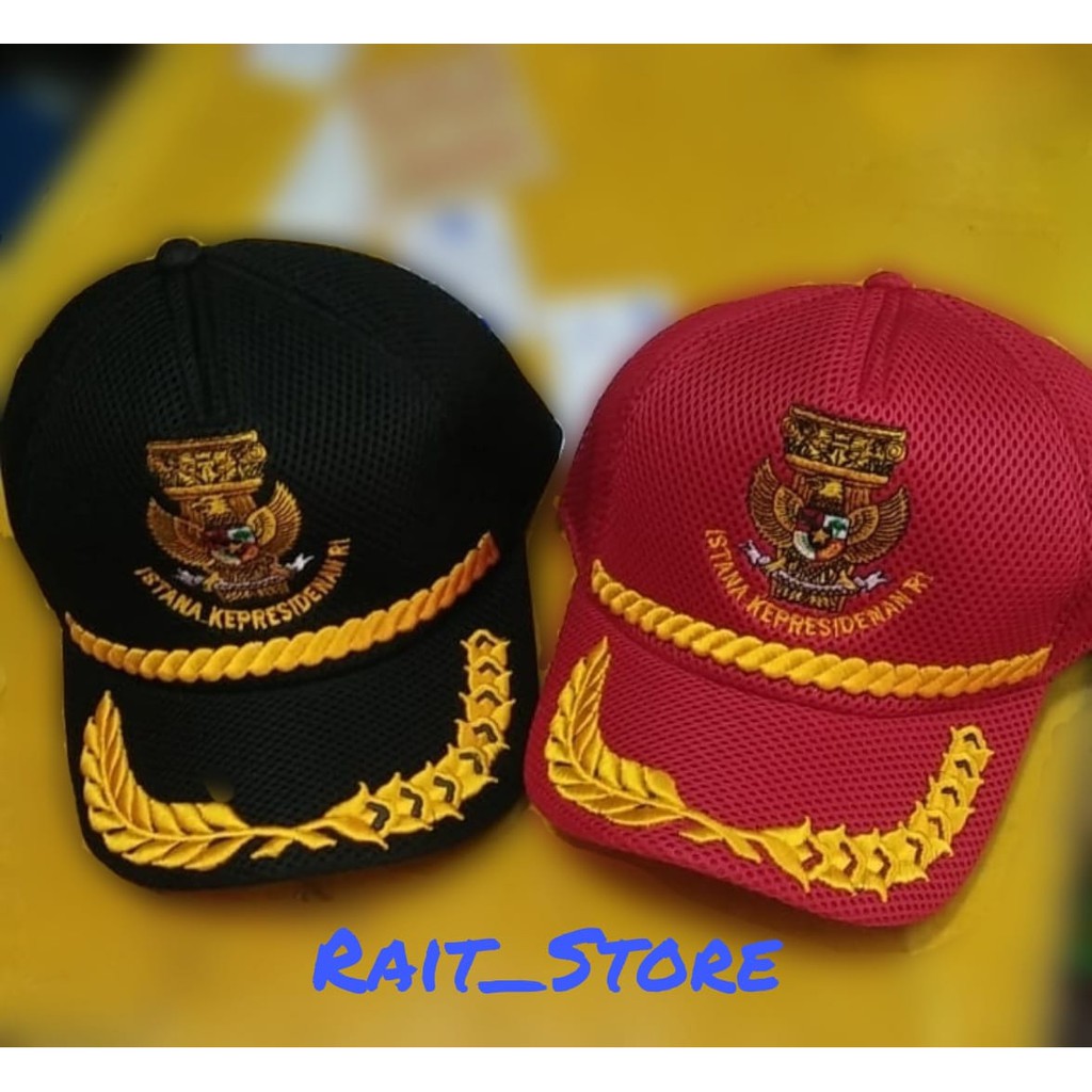 Topi Istana Presiden