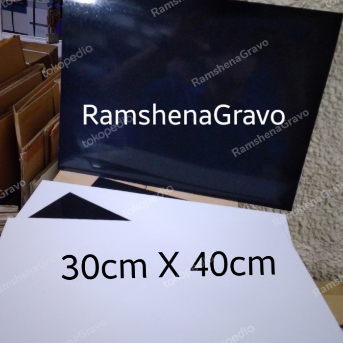 

Star Gravoply/Bahan Nama Dada/Name Tag/30X40Cm Tebal 1.5Mm/Hitam Terbatas