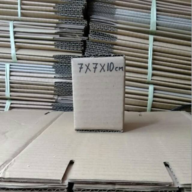 

Kardus Kotak Tambahan 7x7x10 cm