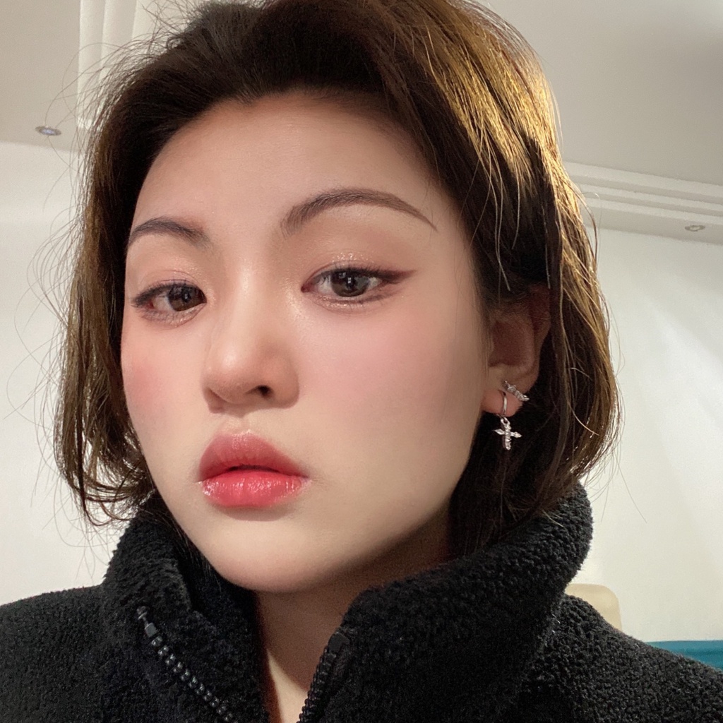 1 Pasang Anting Stud Hias Liontin Salib Kristal Berlian Imitasi Gaya Korea Untuk Wanita