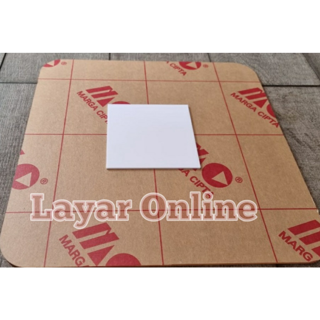 Premium Acrylic Laser Cutting 2mm 50x60cm Akrilik Putih Solid 60x50cm Potongan