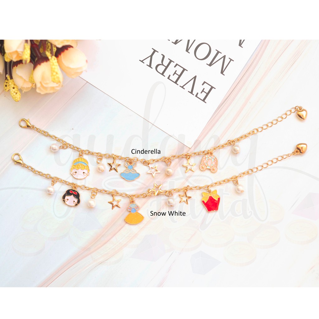 Gelang Mini Princess Snow White Cinderella Lucu Unik GH 205179