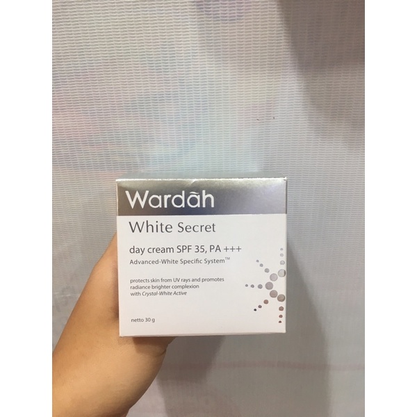 Wardah white secret day cream