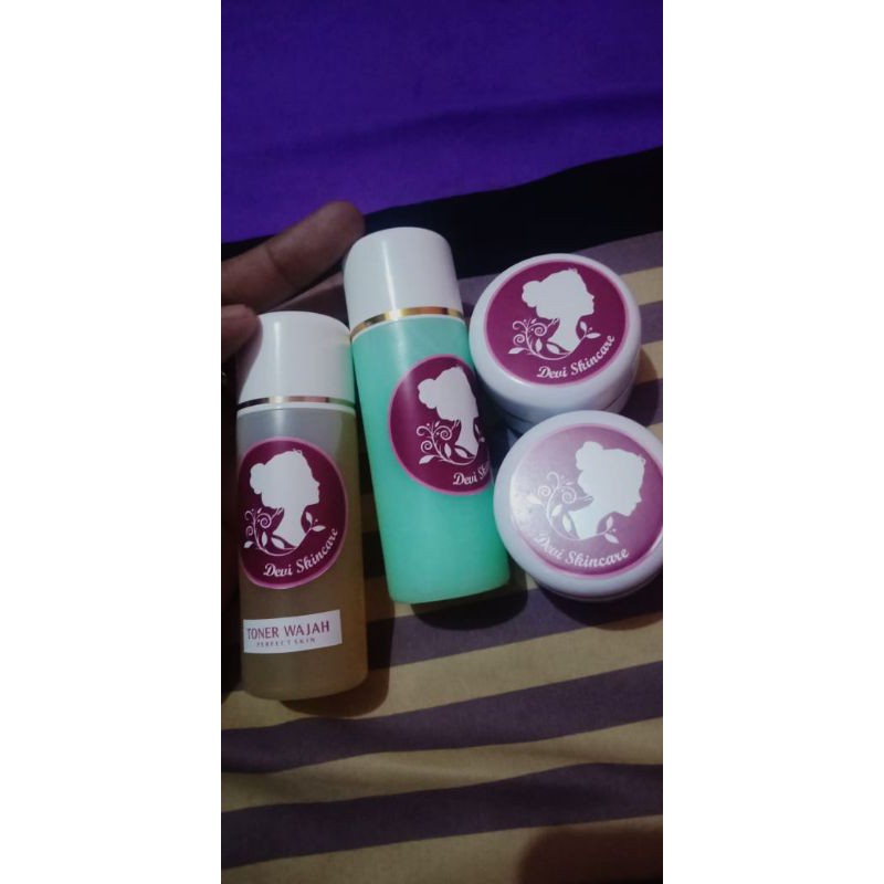 

deviskincare