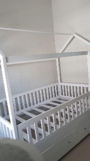 Paket Furniture Tempat Tidur Anak Sofa Wing Chair Sofa Retro Jati