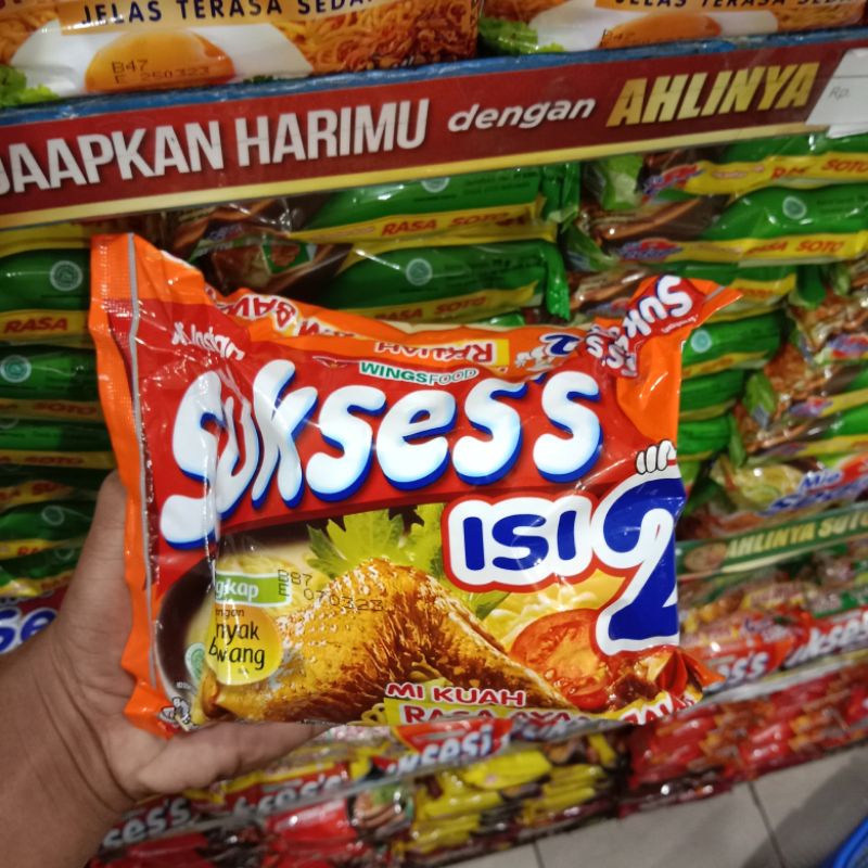 

Yummer l Mie Sukses Isi 2 Ayam Bawang