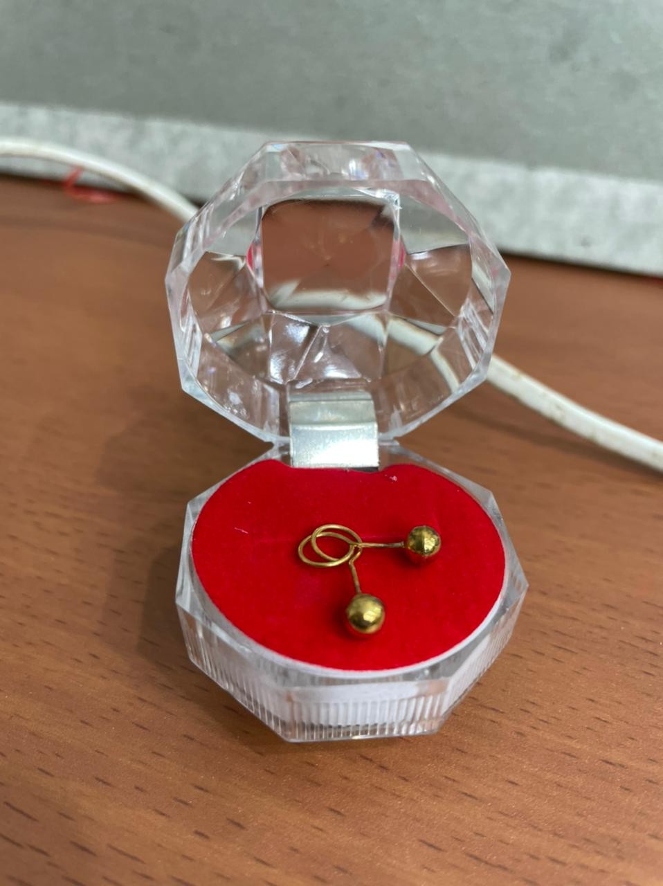 Kotak Perhiasan Cincin/anting Bahan Mika