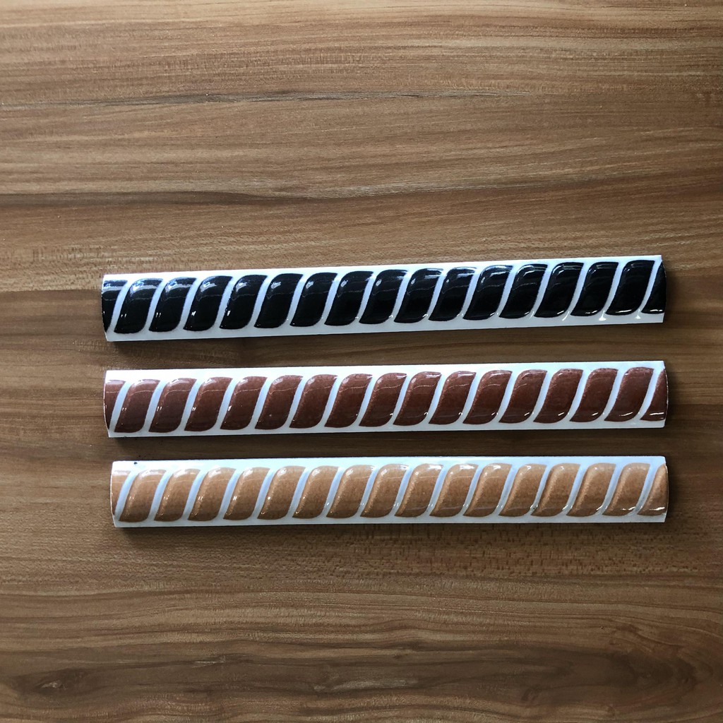 KERAMIK KUKU MACAN MOTIF GULALI/ 2CM X 20CM