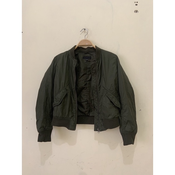 PRELOVED Uniqlo Bomber Jacket