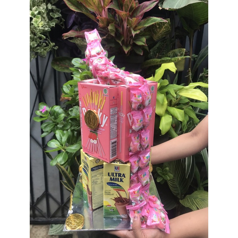 

SNACK TOWER / SNACK BIRTHDAY COSTUM ULANGTAHUN