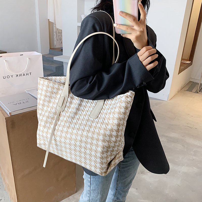 201751 Tas Tote Wanita Import Totebag Cewek Shoulder Bag Cewe Impor (1 KG MUAT 4) CR7726 BQ3400