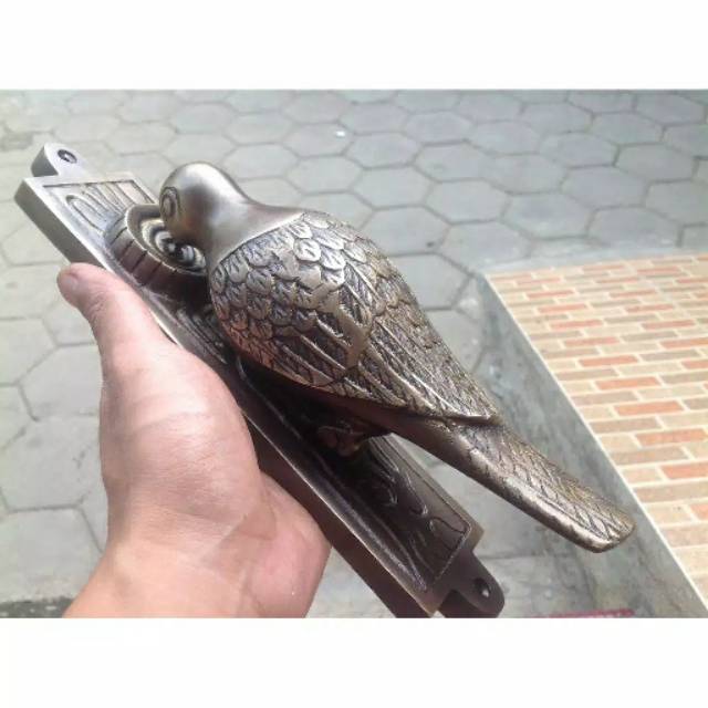 Ketukan Pintu Rumah Pagar Kuningan Antik Motif Burung 27cm