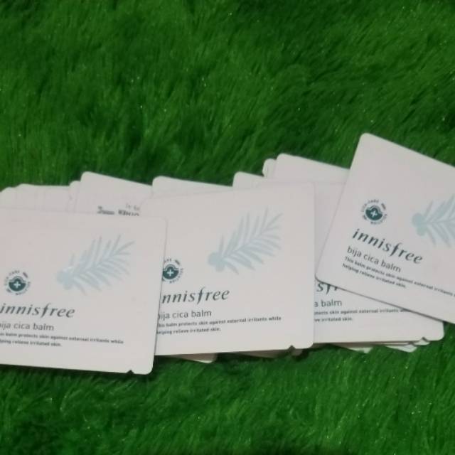 Innisfree bija cica balm sample