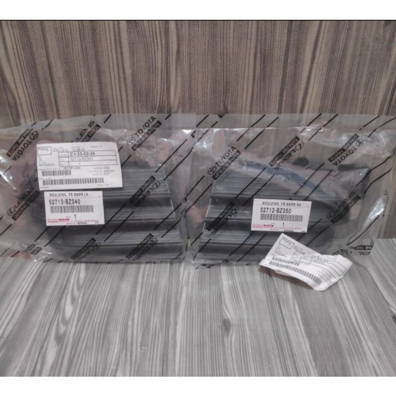 cover bemper depan / tutup derek bemper depan avanza veloz 2019/2021 original