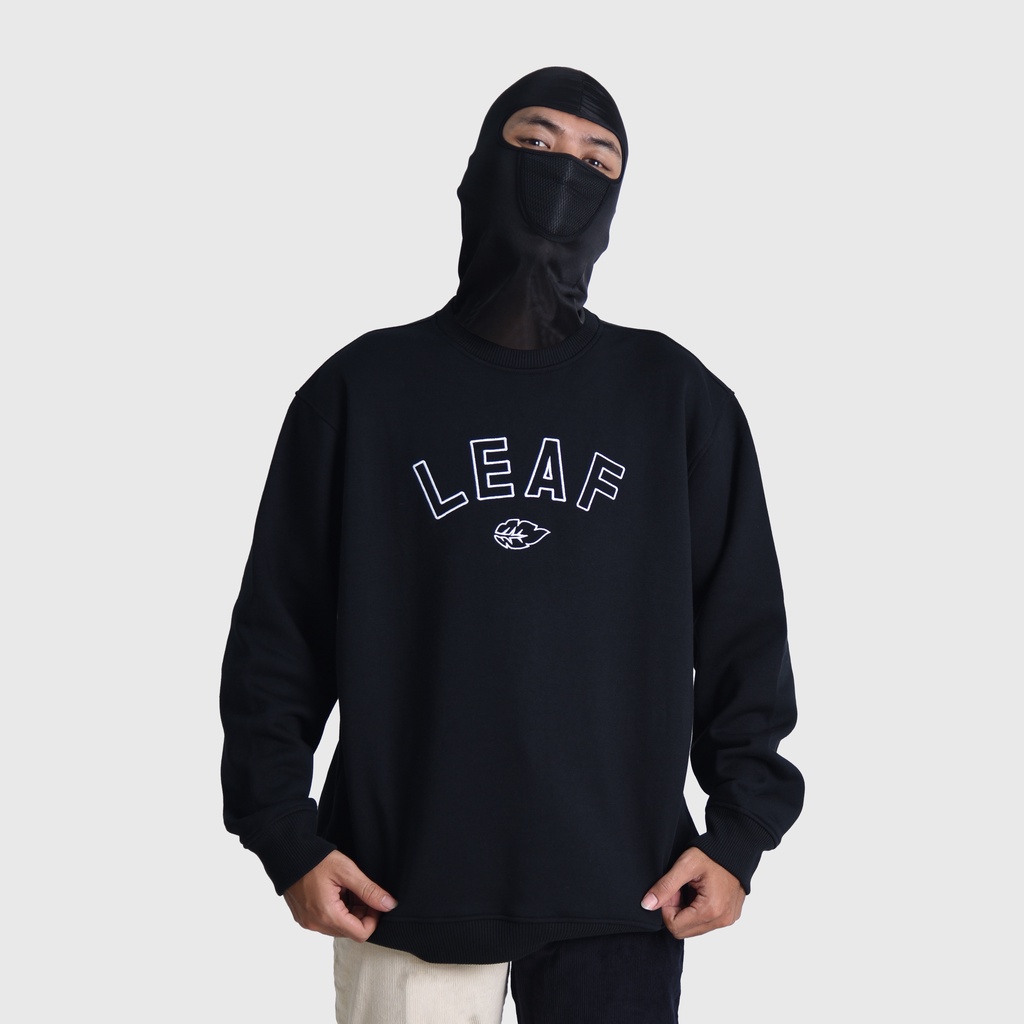 LEAF Y2K Black Crewneck
