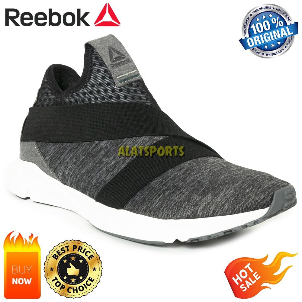 Reebok Supreme Strap CN4669 - Black - Sepatu Running  Original