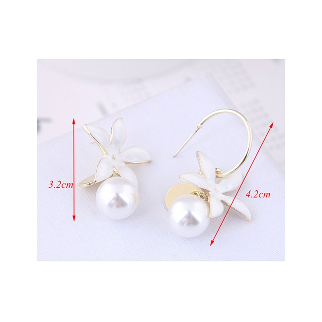 LRC Anting Tusuk Fashion Gold 925 Silver Needle Flower Pearl Asymmetric Earrings A58437