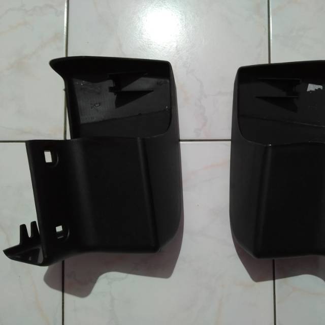 Kupingan Bemper Belakang Kijang Super G / Grand